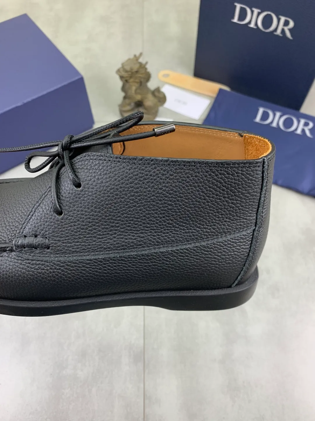 Men's Men's Shoes 💰P580 New Niuli💰High Version 💎💎💎Dior Original! Top Italian purchasing agent! Men's high-top business casual leather shoes, original imported calfskin upper, oiled edges, ultimate texture, gentleman style, imported cowhide lining inside, top-quality original Italian rubber outsole, first-class workmanship, top quality! Size: 39-44 (45 customized)